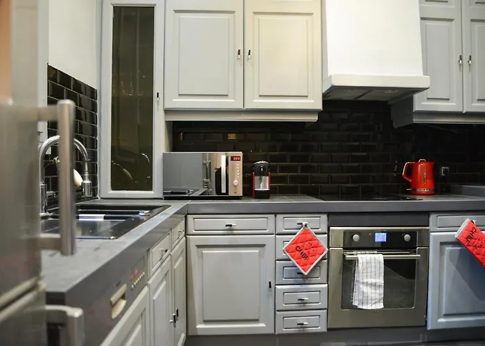 Вилла Toulousaine De Standing - Garage - Cour - Cinema